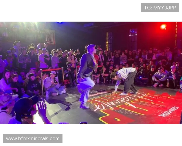 武汉极限运动队的成长历程全国街舞大赛特别报道揭秘他们的奋斗与梦想