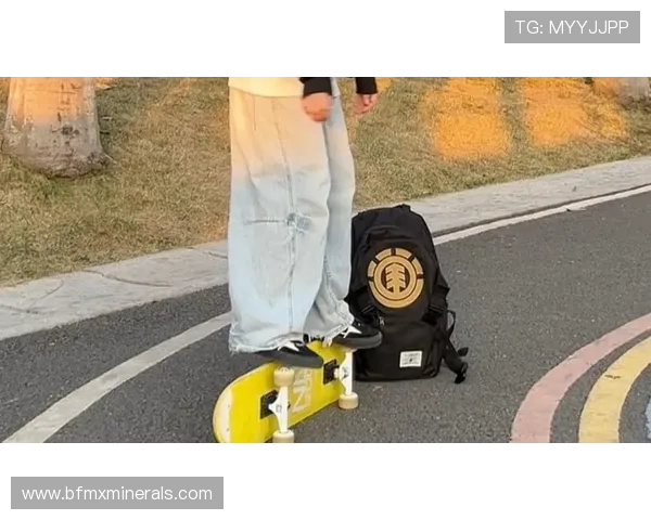 最新滑板技术排行榜揭晓上海滑板队凭借创新技术稳居第一